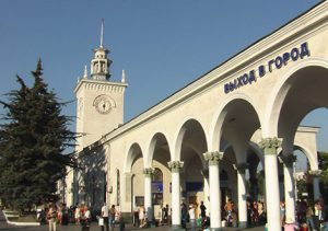 Вокзал прибытия поезда Москва - Симферополь в Гурзуф